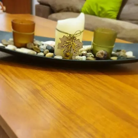 Luxury 2 Bedroom,2 Bathroom ,free Parking *